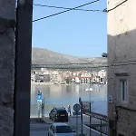 Apartment Lira - *